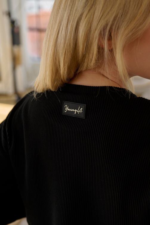 YoungLA kvinnor w413 peachy cropped långärmad elfenben Kläder 62TXL1071