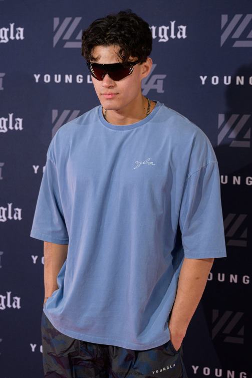 YoungLA män 464 skyline superstora t-shirts svart tvätt Kläder 62TXL275